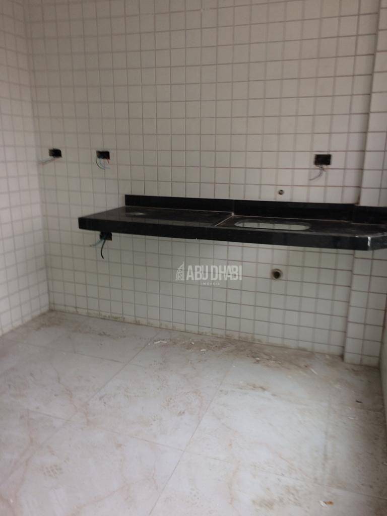 Apartamento à venda com 2 quartos, 69m² - Foto 19