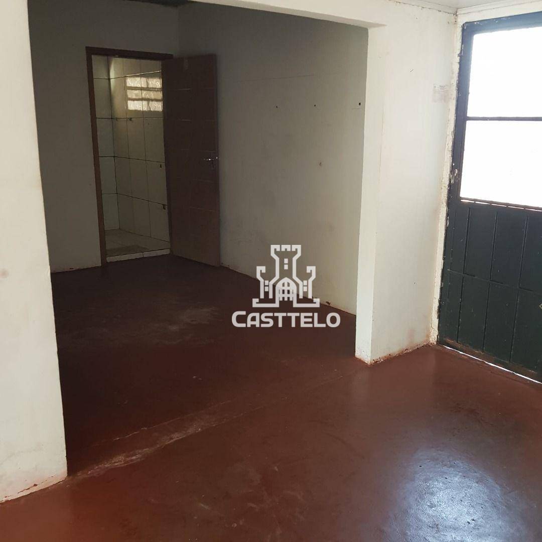 Casa à venda com 2 quartos, 150m² - Foto 8