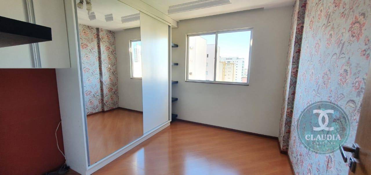 Apartamento à venda com 3 quartos, 141m² - Foto 19