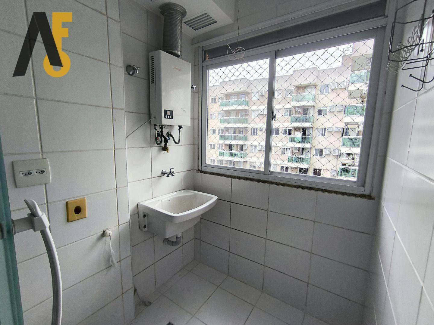 Apartamento à venda com 3 quartos, 77m² - Foto 6