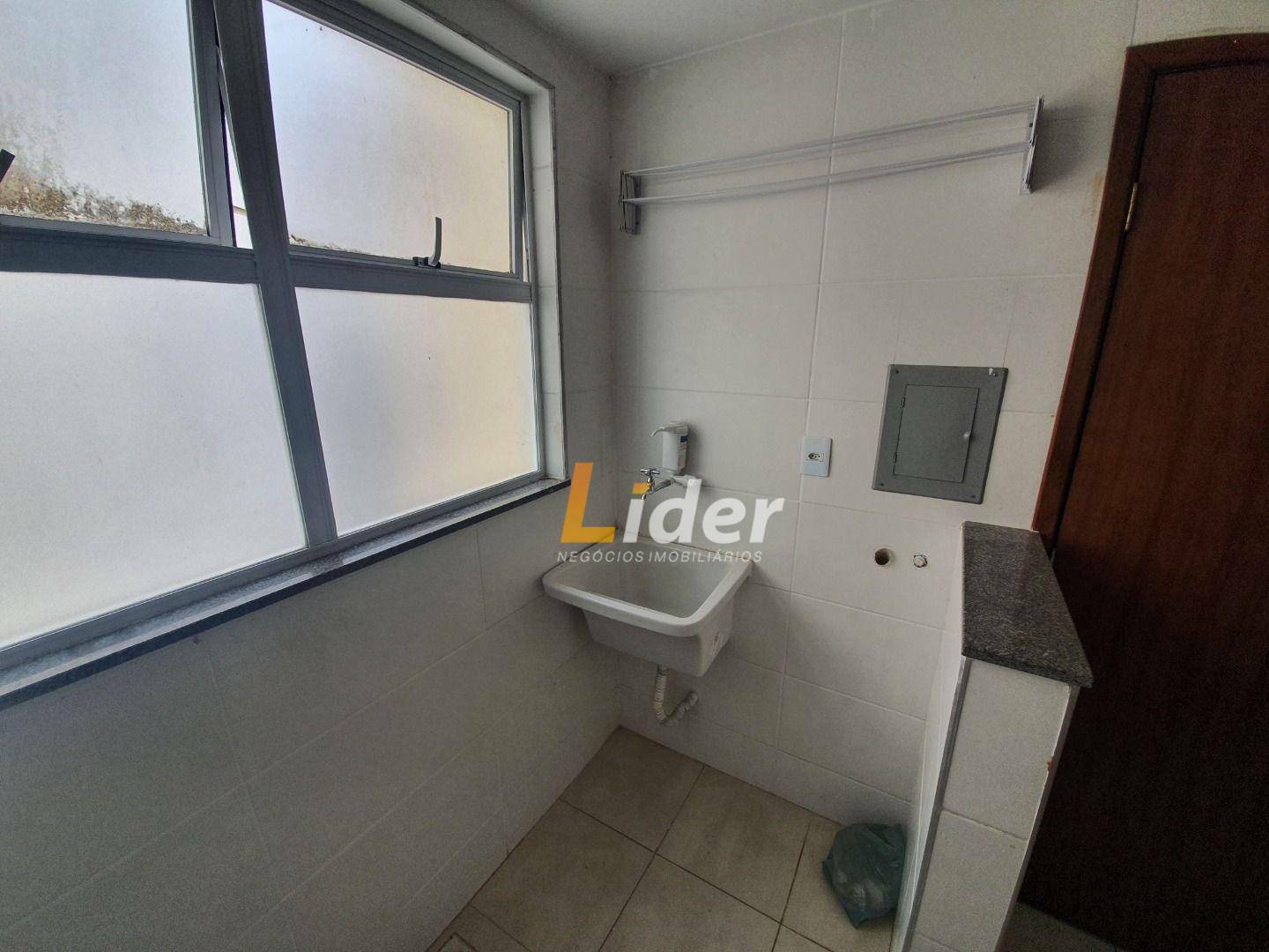 Apartamento para alugar com 2 quartos, 61m² - Foto 15