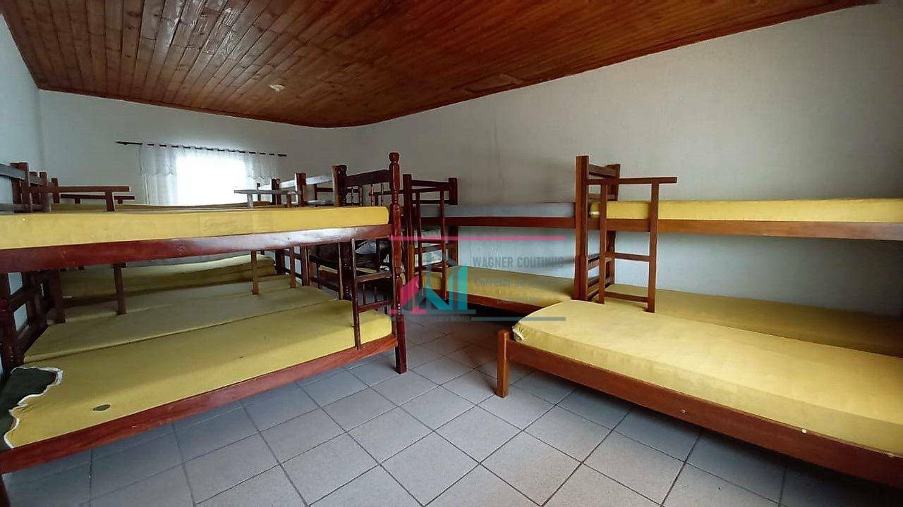 Pousada-Chalé à venda com 4 quartos, 205m² - Foto 18