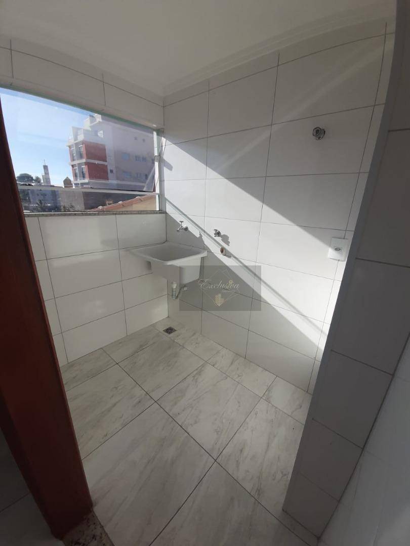 Apartamento à venda com 2 quartos, 70m² - Foto 2