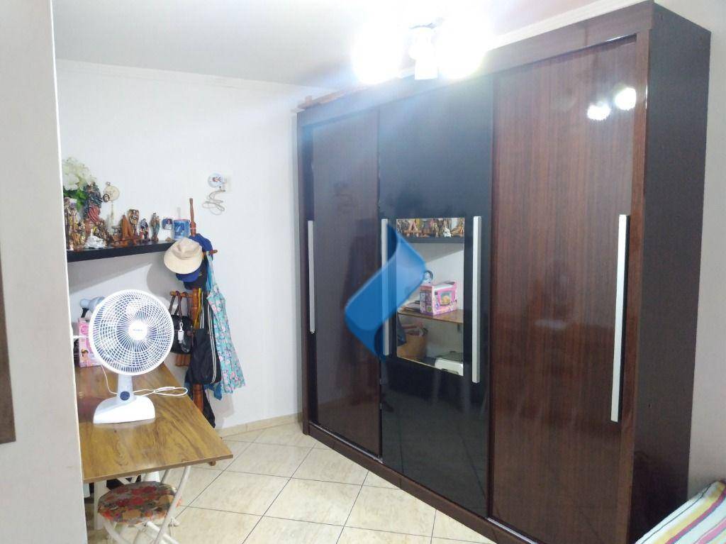 Casa à venda com 2 quartos, 120m² - Foto 8