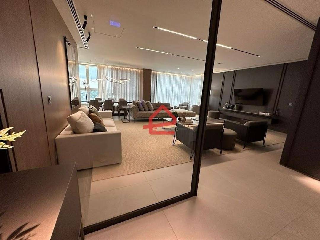 Apartamento à venda com 3 quartos, 370m² - Foto 11