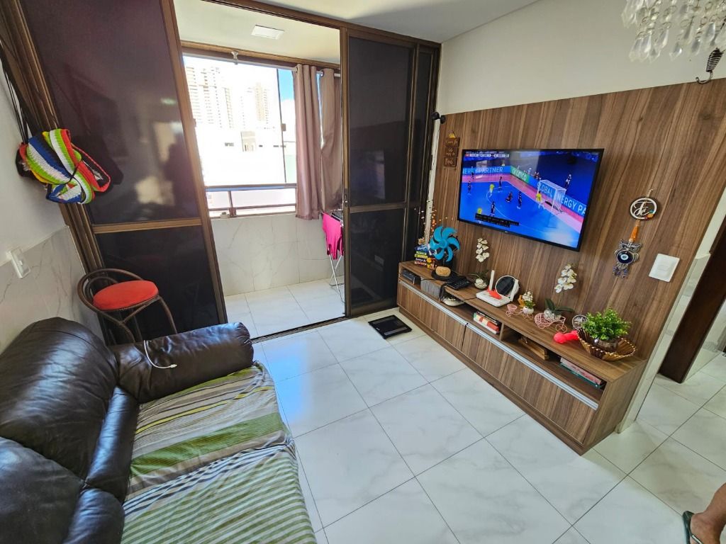 Apartamento à venda com 2 quartos, 55m² - Foto 3