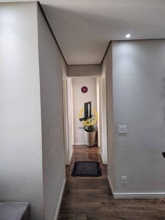 Apartamento à venda com 3 quartos, 84m² - Foto 12