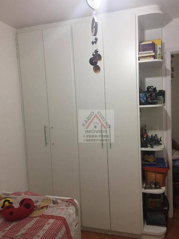 Apartamento à venda com 2 quartos, 60m² - Foto 11