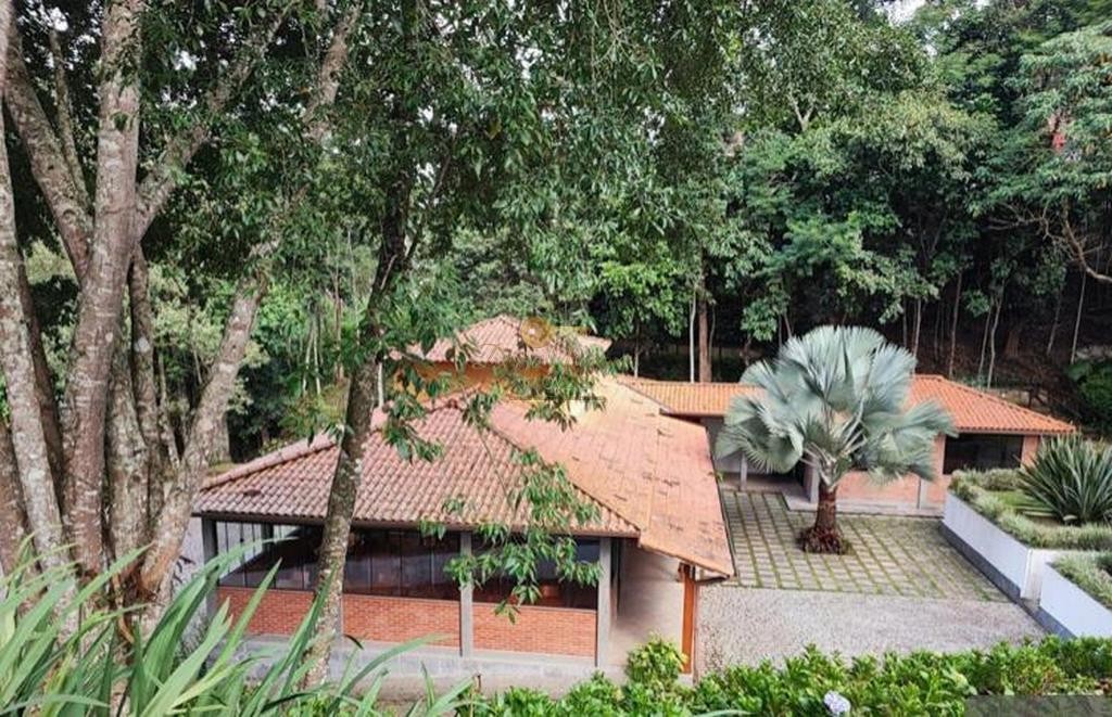 Casa de Condomínio à venda com 3 quartos, 450m² - Foto 2