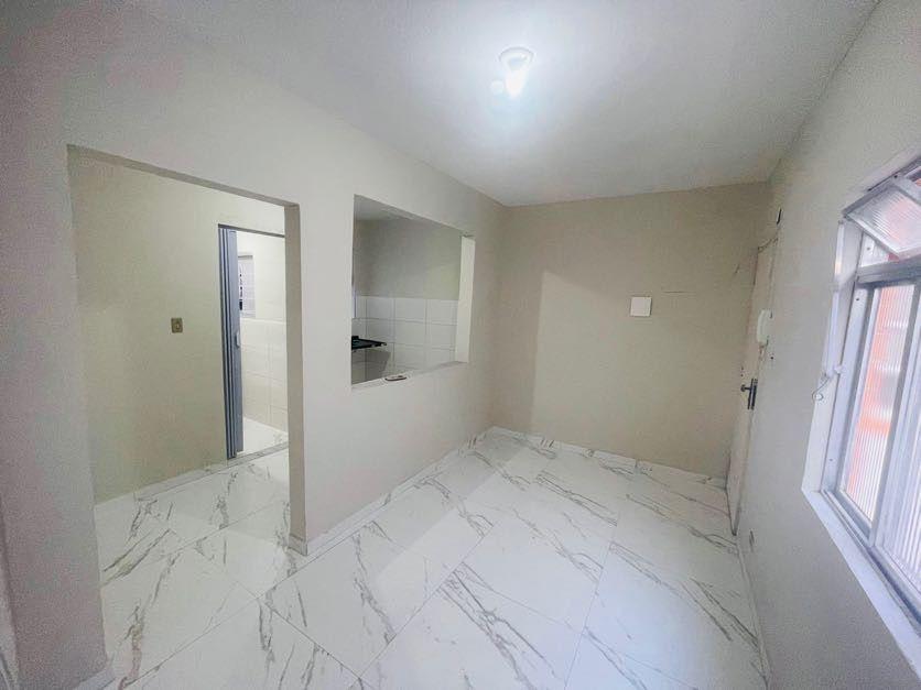 Apartamento à venda com 2 quartos, 50m² - Foto 4