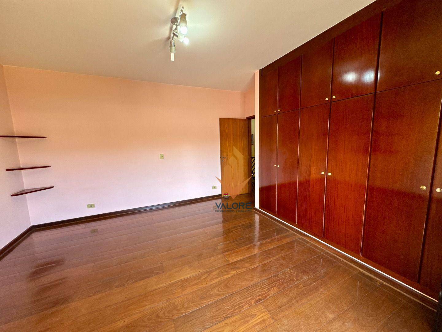 Casa à venda com 4 quartos, 328m² - Foto 34