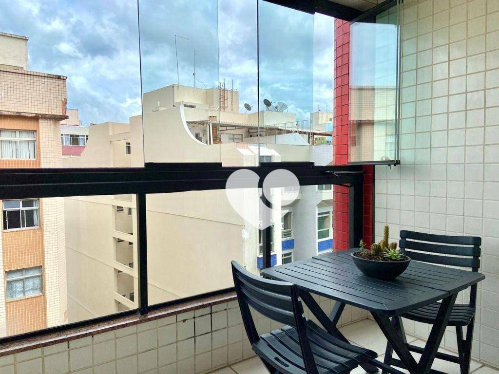 Apartamento à venda com 2 quartos, 70m² - Foto 6