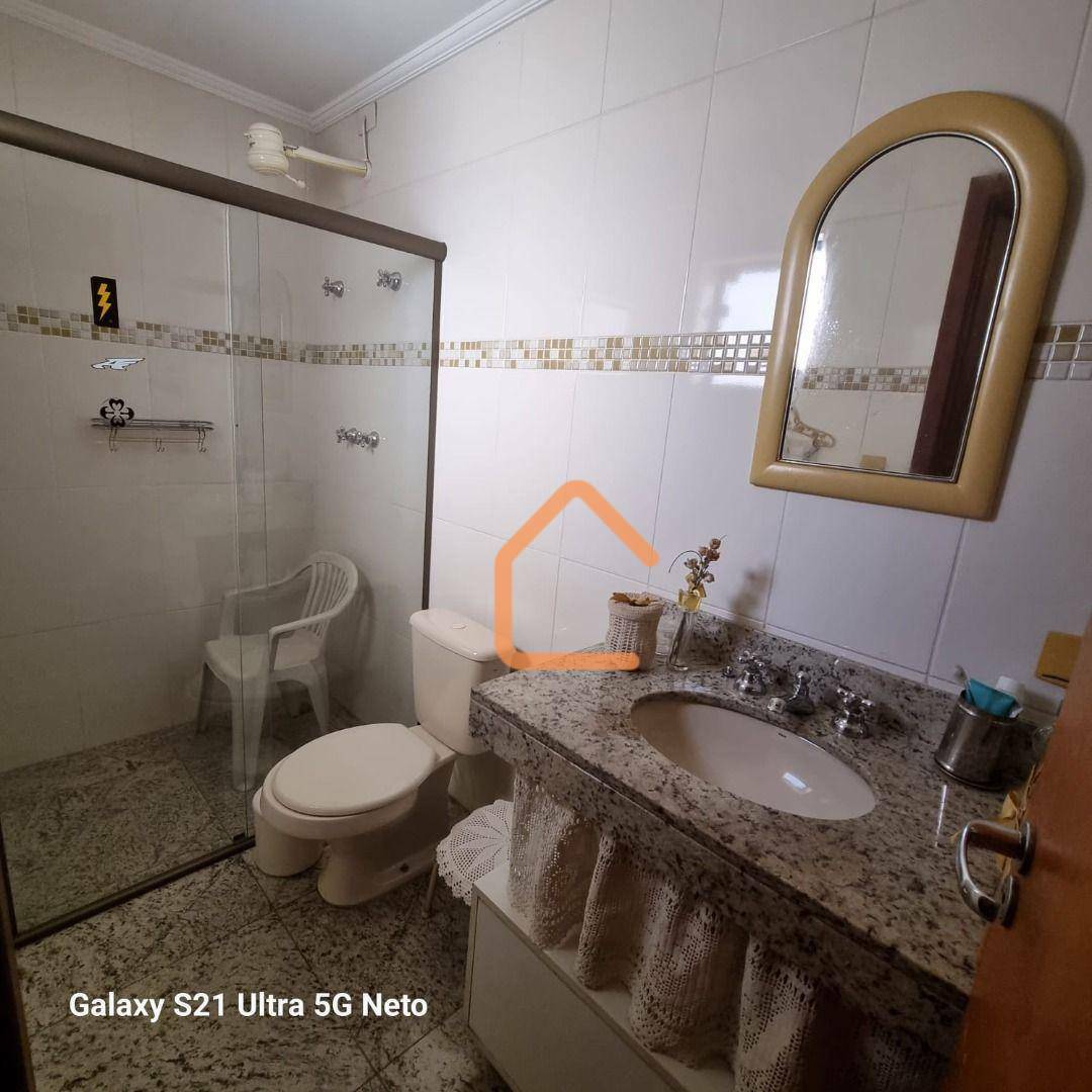 Apartamento à venda com 3 quartos, 167m² - Foto 12