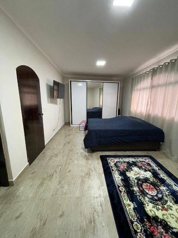 Sobrado à venda com 3 quartos, 263m² - Foto 15