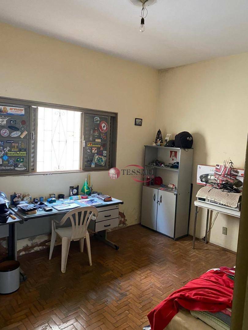 Casa à venda com 3 quartos, 220m² - Foto 5