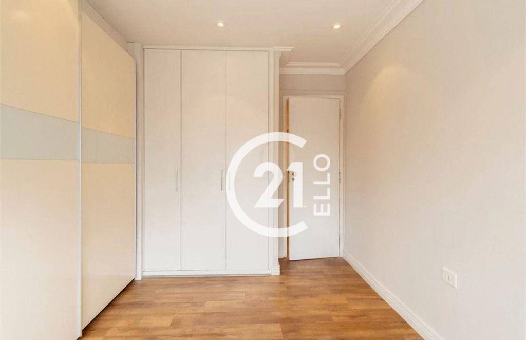 Apartamento à venda com 4 quartos, 200m² - Foto 19