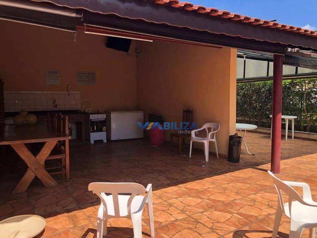 Apartamento à venda com 3 quartos, 76m² - Foto 15