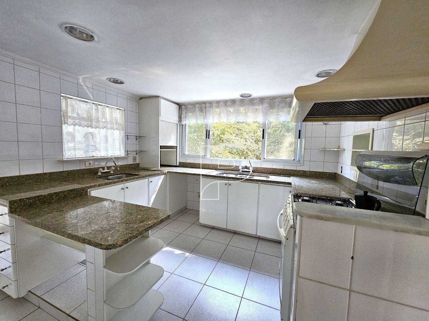 Casa de Condomínio à venda e aluguel com 3 quartos, 320m² - Foto 19