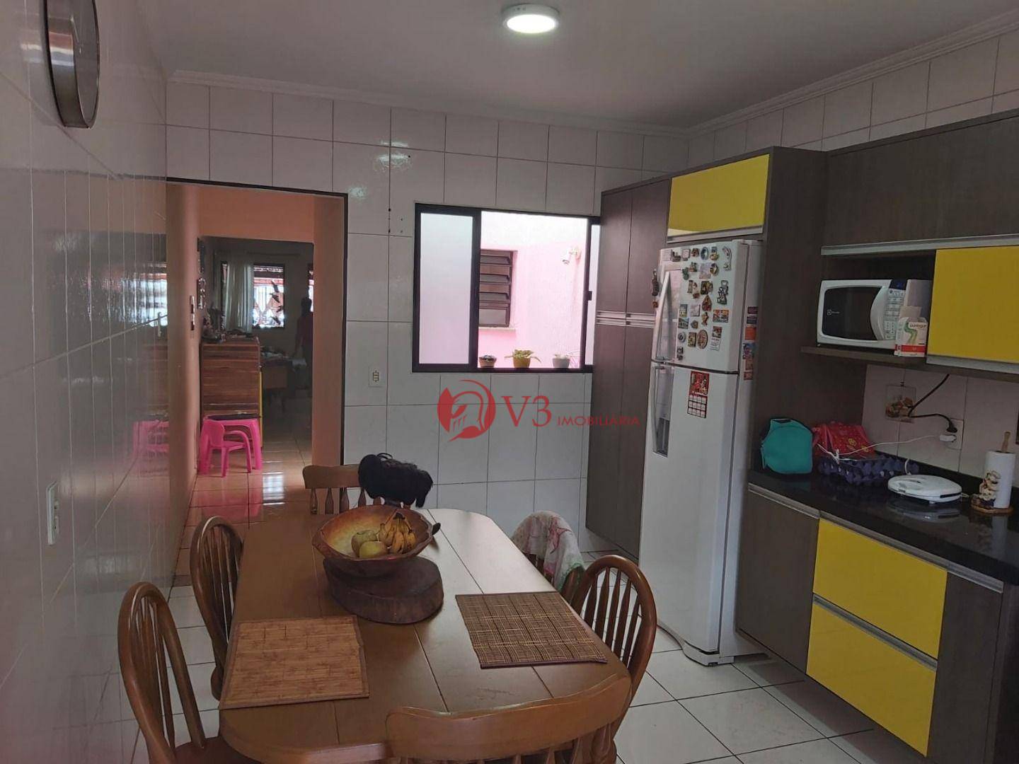 Sobrado à venda com 3 quartos, 130m² - Foto 4