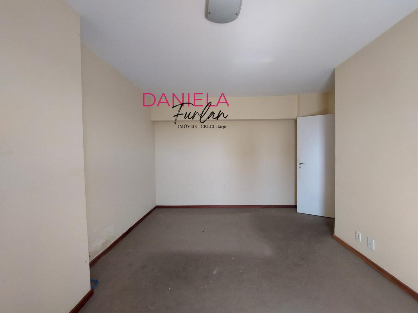 Apartamento à venda com 3 quartos, 135m² - Foto 21