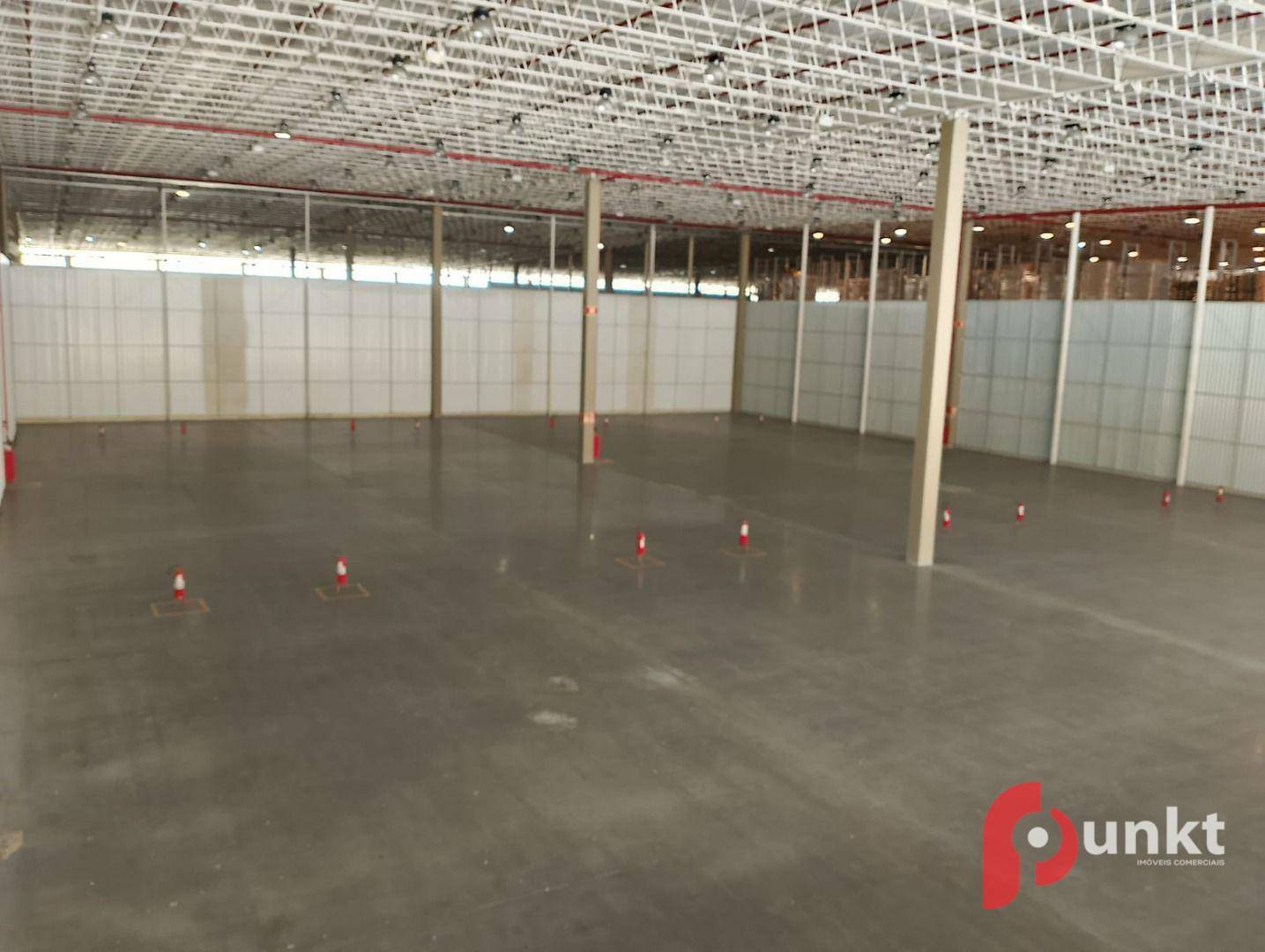 Depósito-Galpão-Armazém para alugar, 3700m² - Foto 5