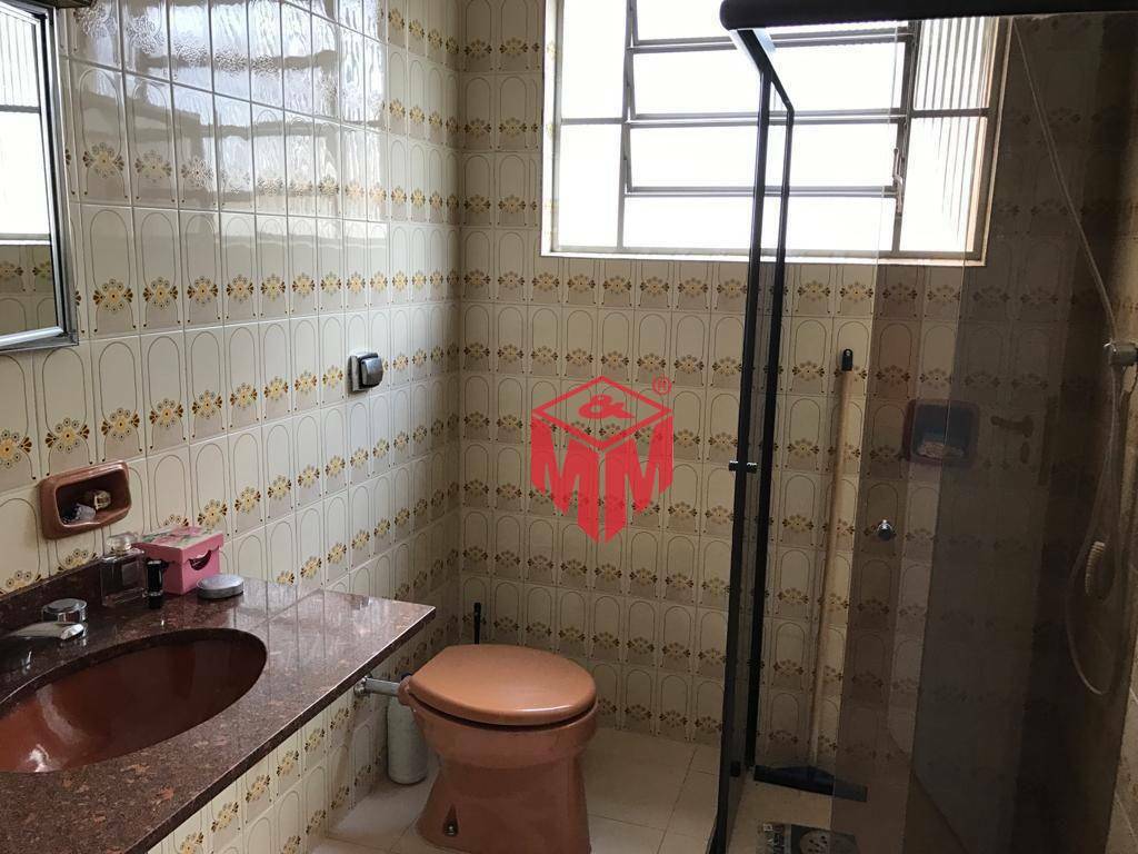 Sobrado à venda com 3 quartos, 236m² - Foto 14