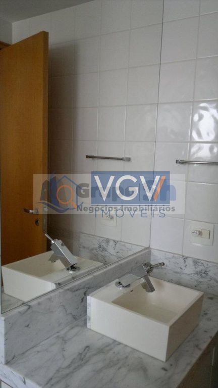 Apartamento à venda com 4 quartos, 140m² - Foto 12