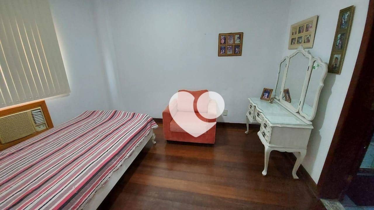 Apartamento à venda com 4 quartos, 230m² - Foto 16