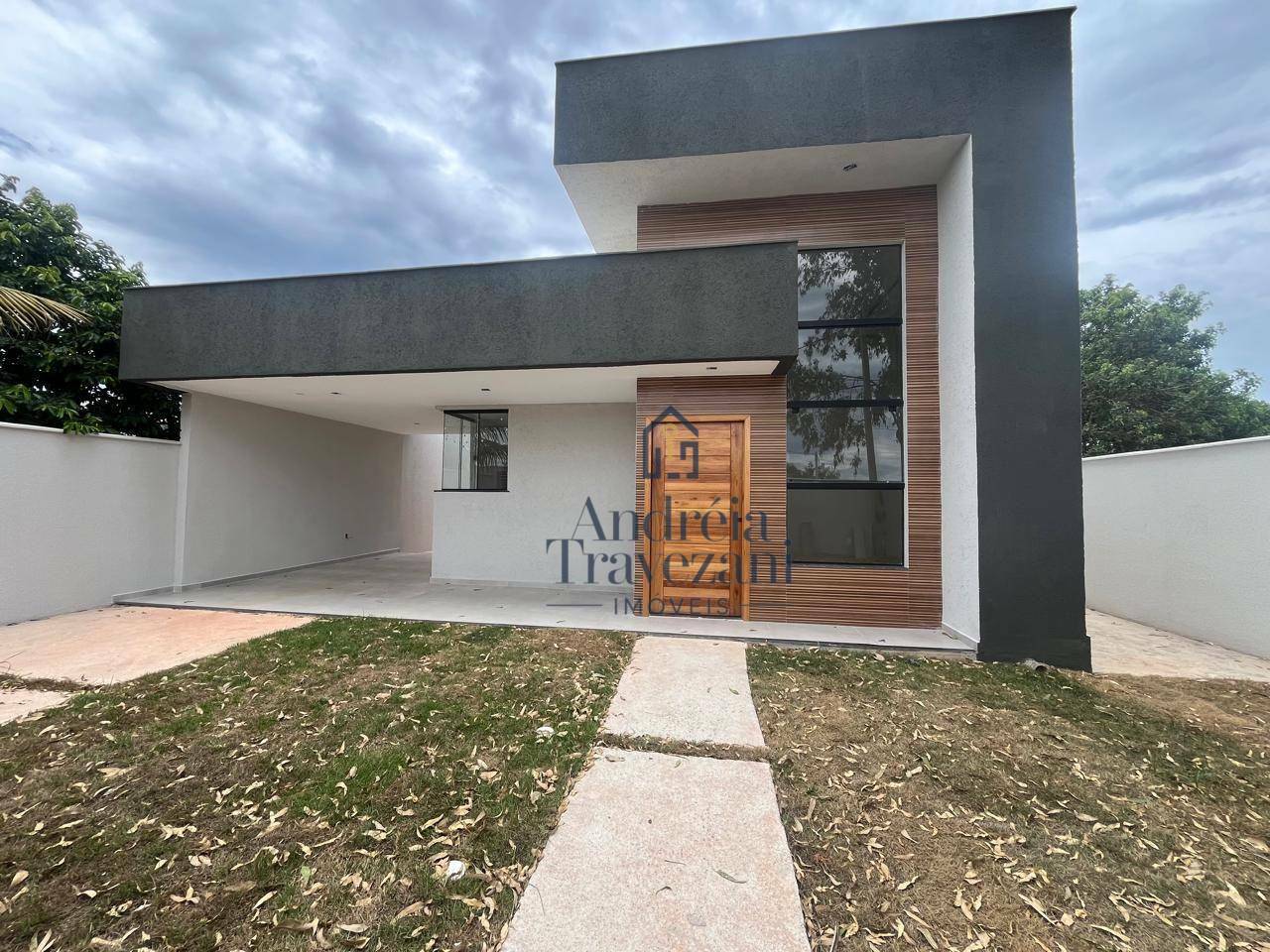 Casa à venda com 3 quartos, 112m² - Foto 2