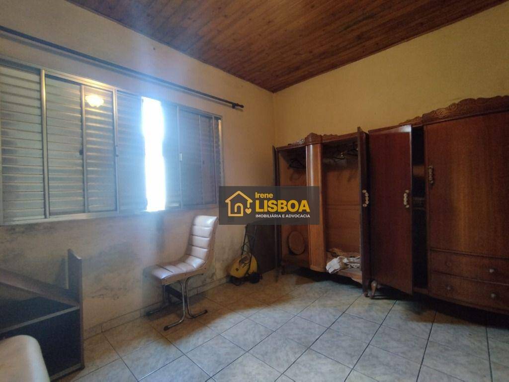 Casa à venda com 2 quartos, 250m² - Foto 29