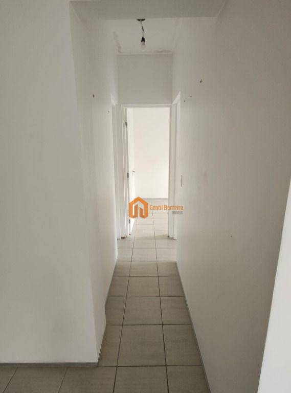 Apartamento à venda com 2 quartos, 62m² - Foto 15