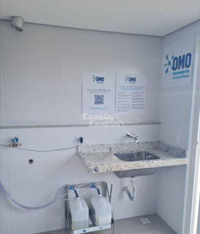 Apartamento à venda com 2 quartos, 40m² - Foto 27