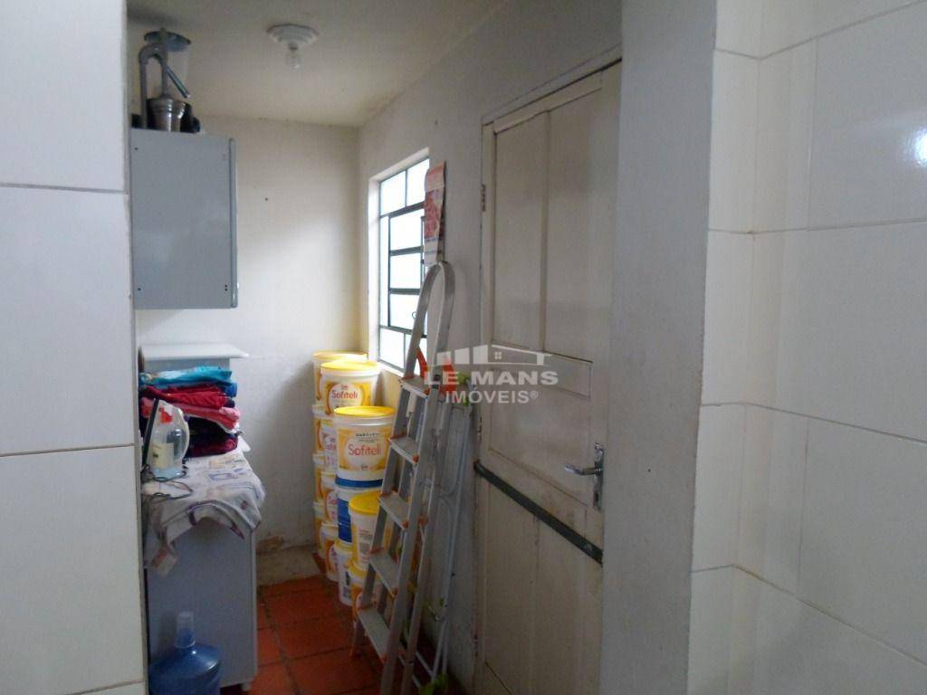 Casa à venda com 3 quartos, 133m² - Foto 13