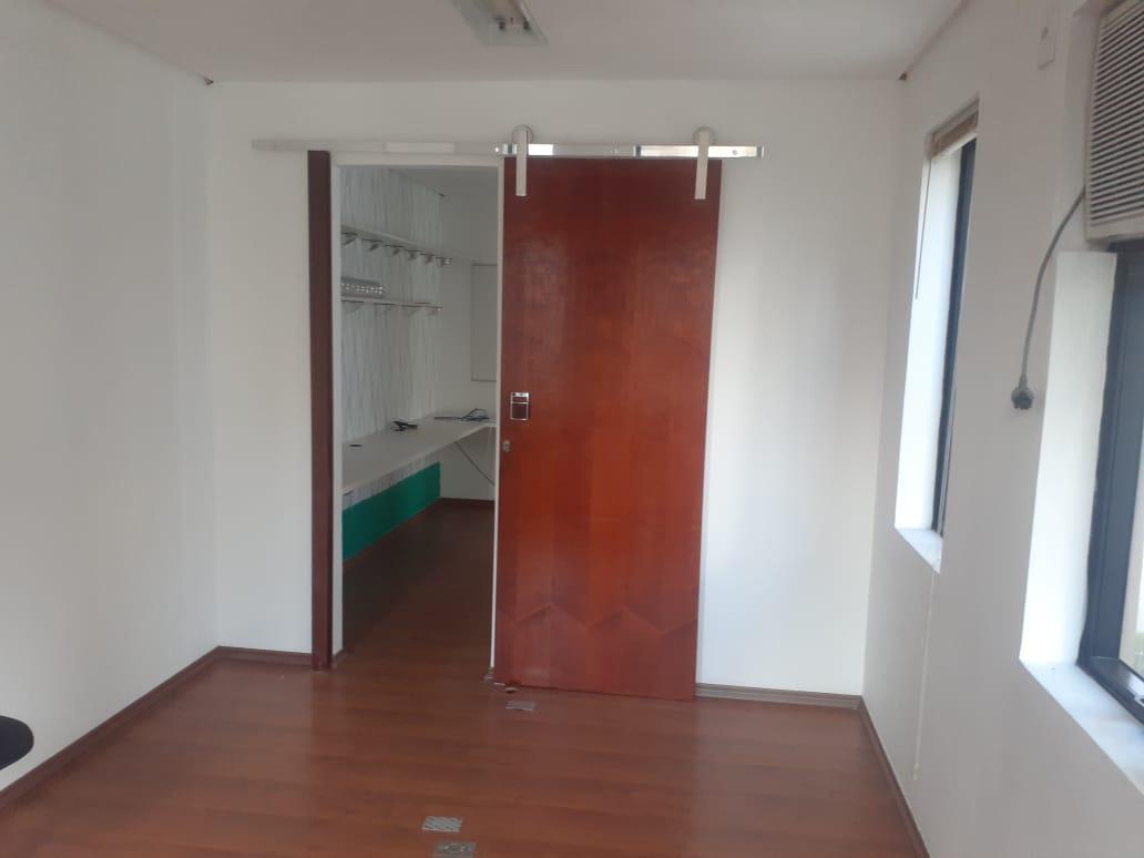 Prédio Inteiro à venda com 2 quartos, 35m² - Foto 32