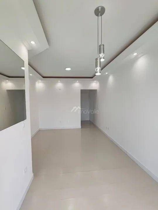 Apartamento à venda com 3 quartos, 61m² - Foto 3