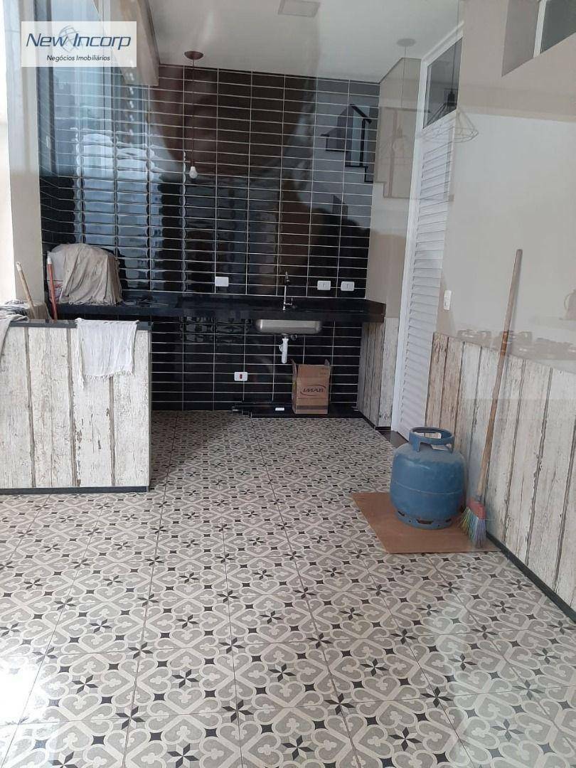 Sobrado à venda e aluguel com 4 quartos, 340m² - Foto 4