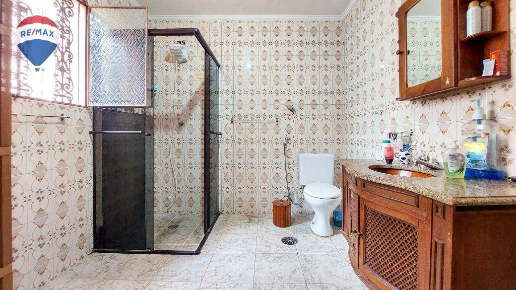 Sobrado à venda com 3 quartos, 210m² - Foto 24