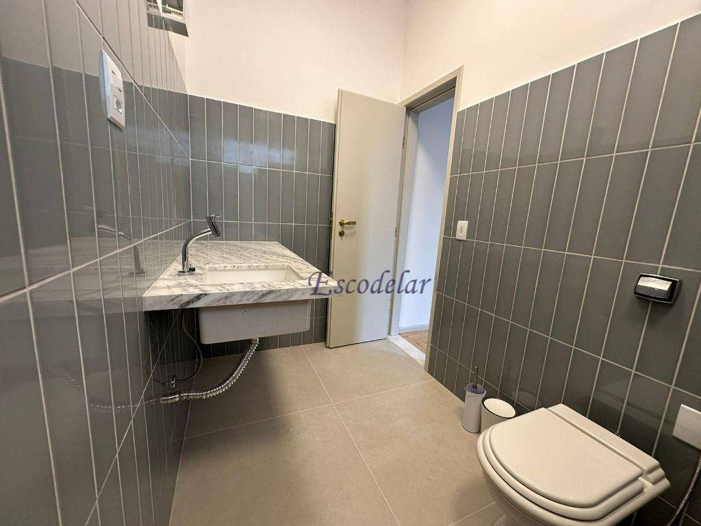 Casa à venda com 4 quartos, 300m² - Foto 18