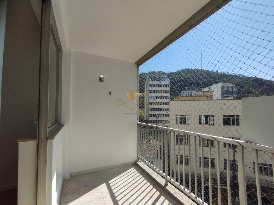 Apartamento à venda com 2 quartos, 80m² - Foto 4