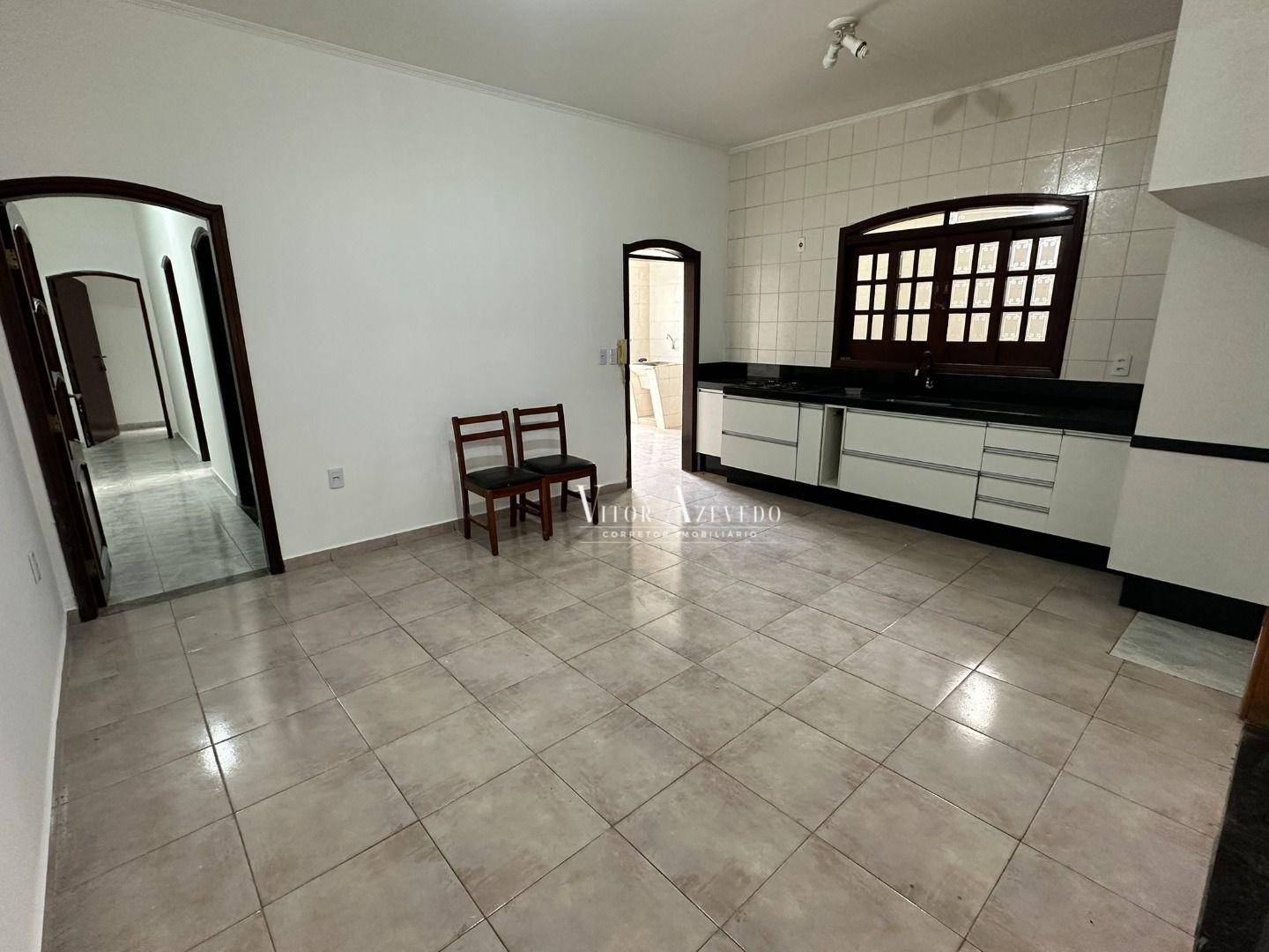 Casa, 2 quartos, 185 m² - Foto 1