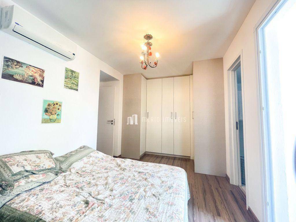 Apartamento à venda com 4 quartos, 155m² - Foto 17