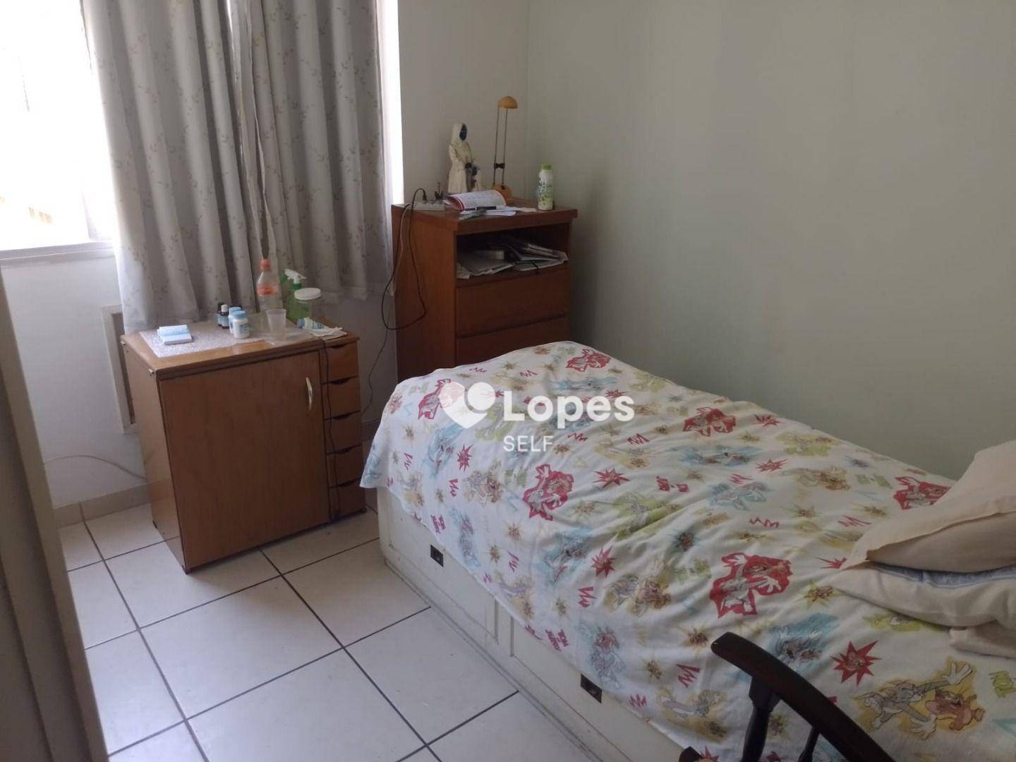 Apartamento à venda com 2 quartos, 71m² - Foto 4