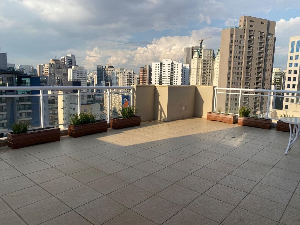 Apartamento à venda e aluguel com 2 quartos, 75m² - Foto 34