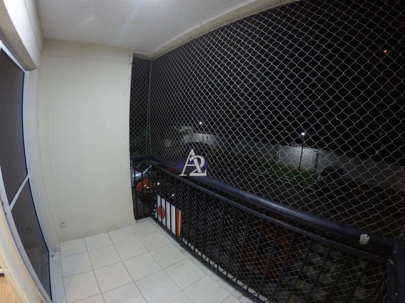 Apartamento à venda com 4 quartos, 90m² - Foto 15