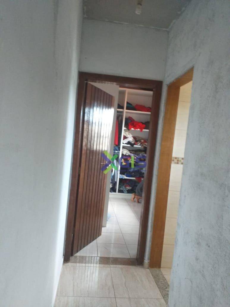 Casa de Condomínio à venda com 3 quartos, 260m² - Foto 18