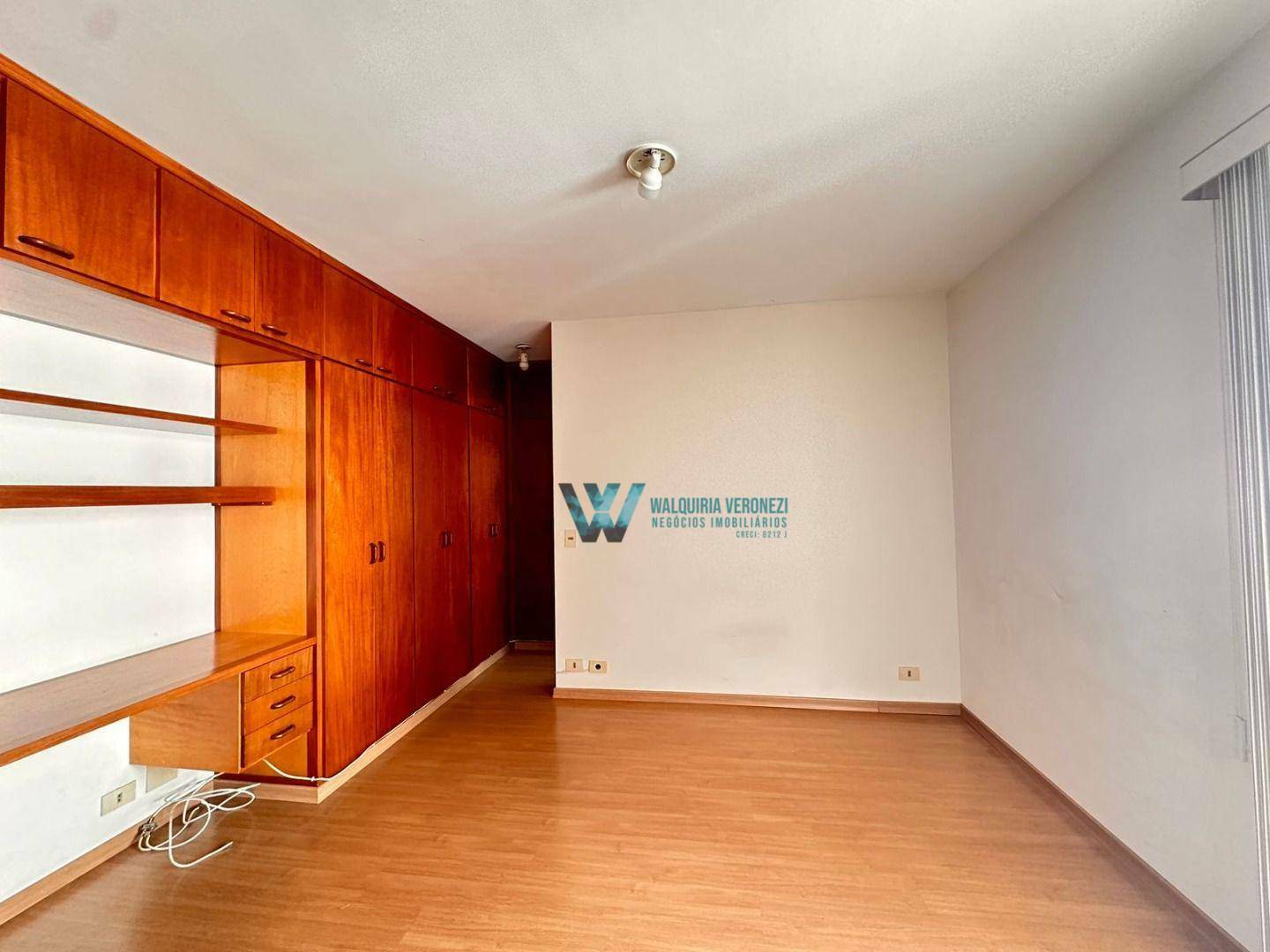 Apartamento à venda com 1 quarto, 55m² - Foto 10