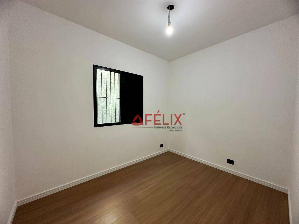 Casa à venda com 3 quartos, 83m² - Foto 16