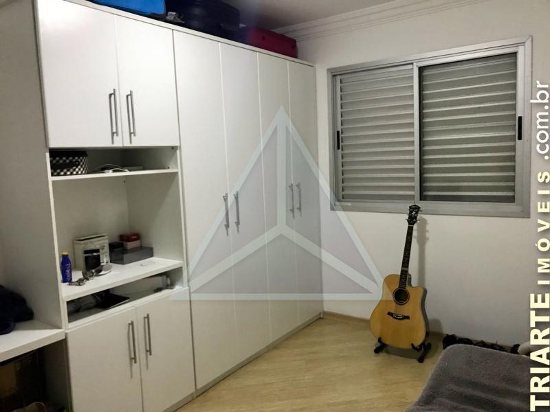 Apartamento à venda com 2 quartos, 62m² - Foto 17