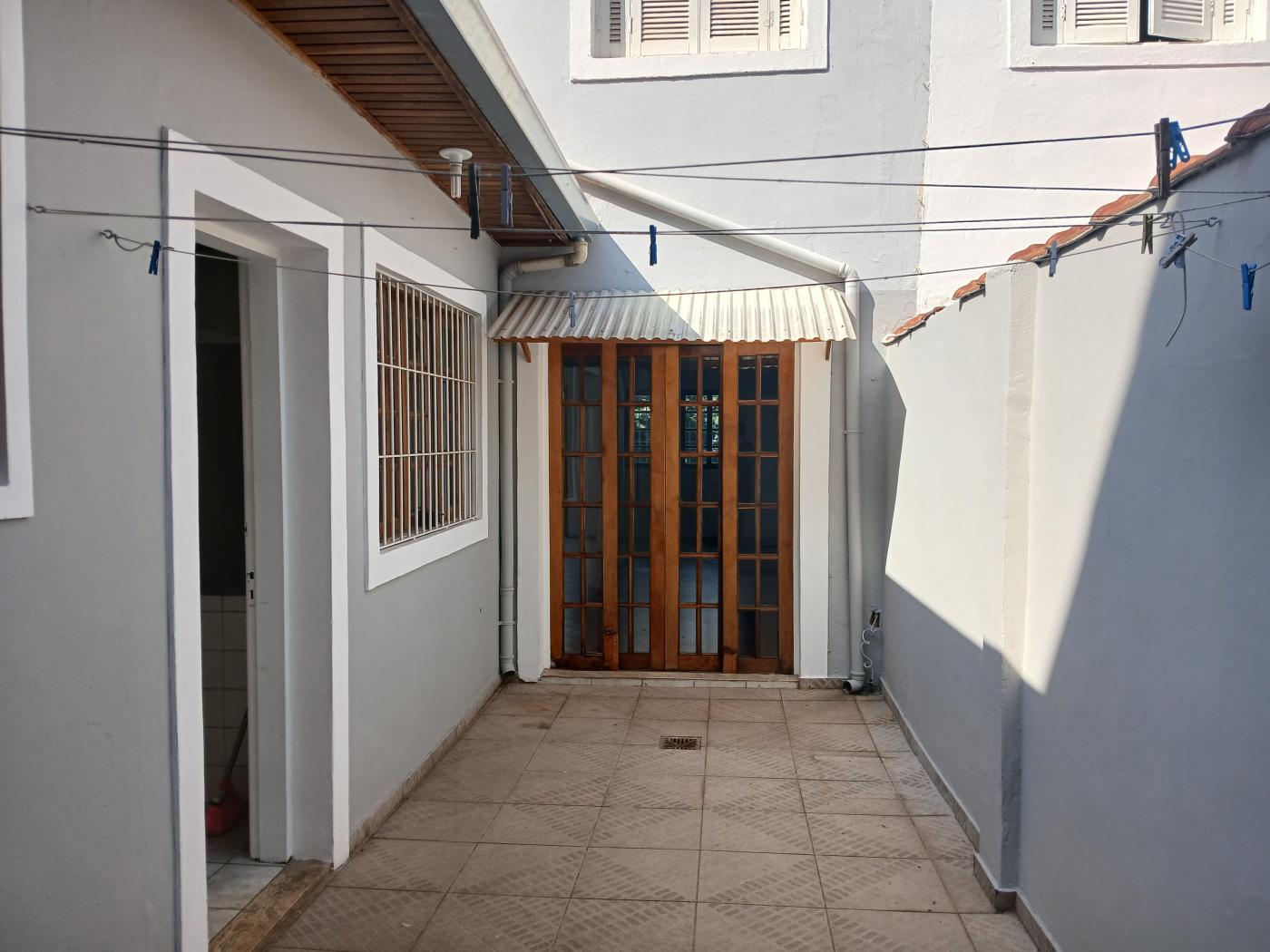 Casa para alugar com 2 quartos, 208m² - Foto 38