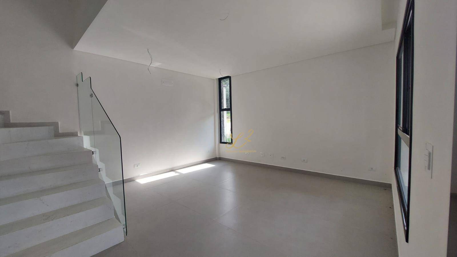 Casa à venda com 3 quartos, 191m² - Foto 8
